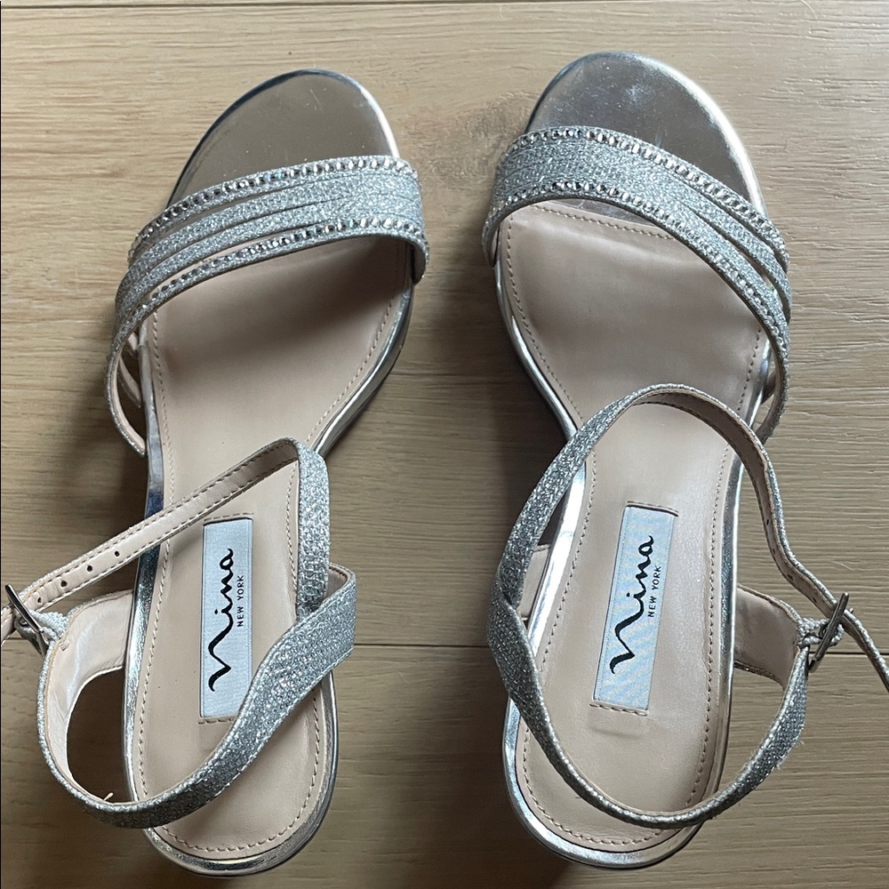 Nina Women's Glittering Silver Sandals